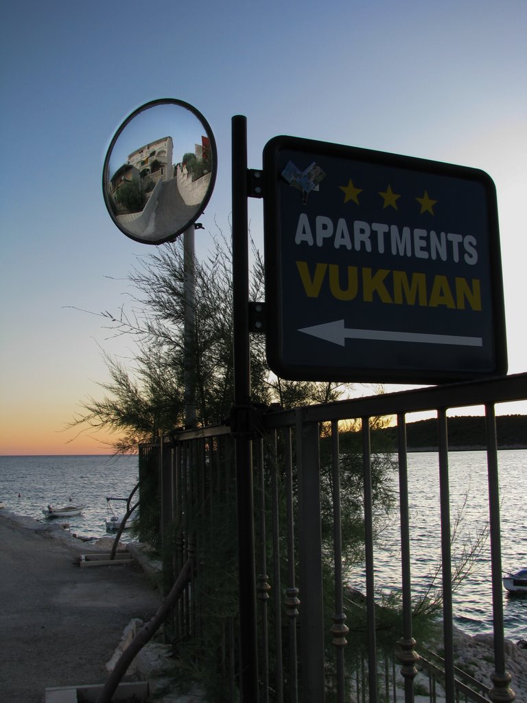 Vukman apartments by boy-t