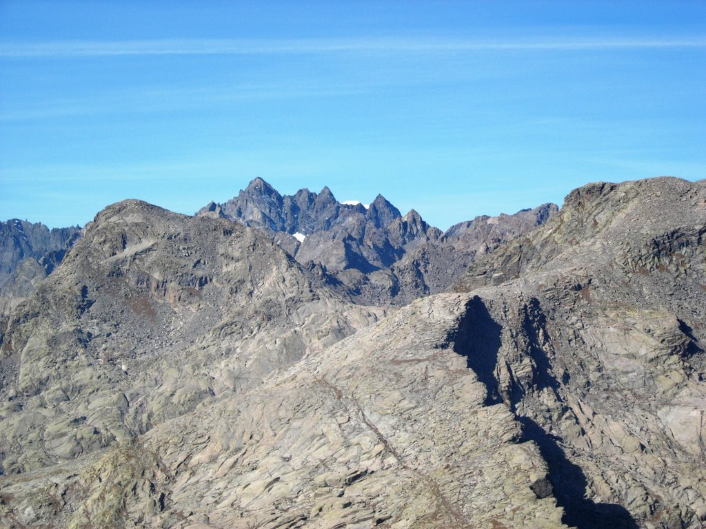 Gli "Apostoli" dal Monte Colombo by roberto bretto