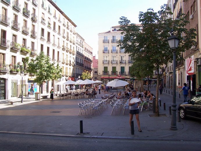 Madrid - Plaza de Chueca - 2006 by jeffwarder