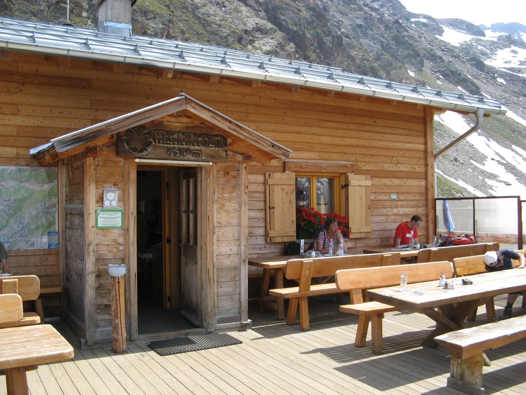 Marteller Hütte by Werner Bürger