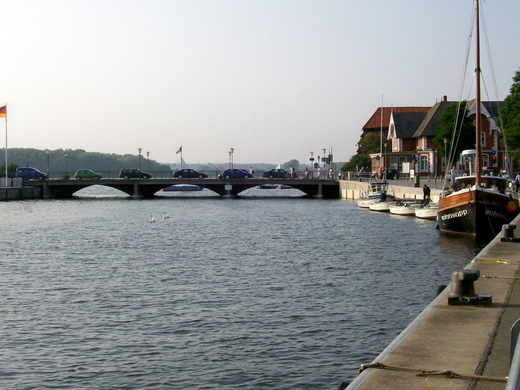 Brücke in Neustadt by LohseBernd