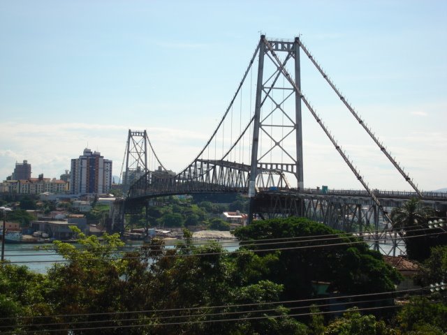 Ponte Hercílio Luz by Vanderlei  Prado