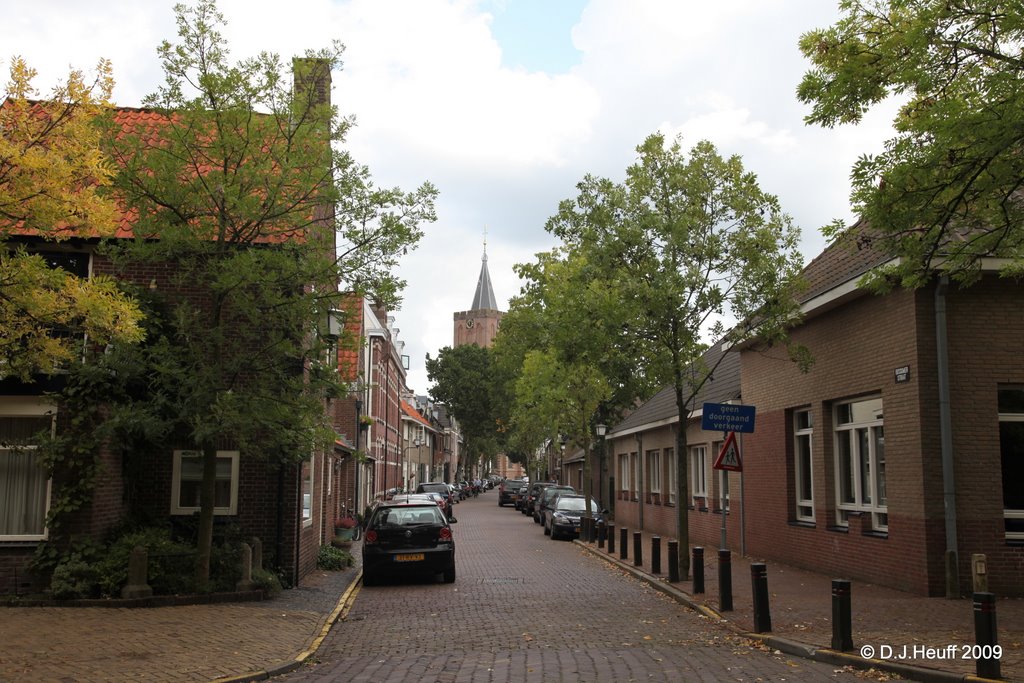 Bussummerstraat by Dick Heuff