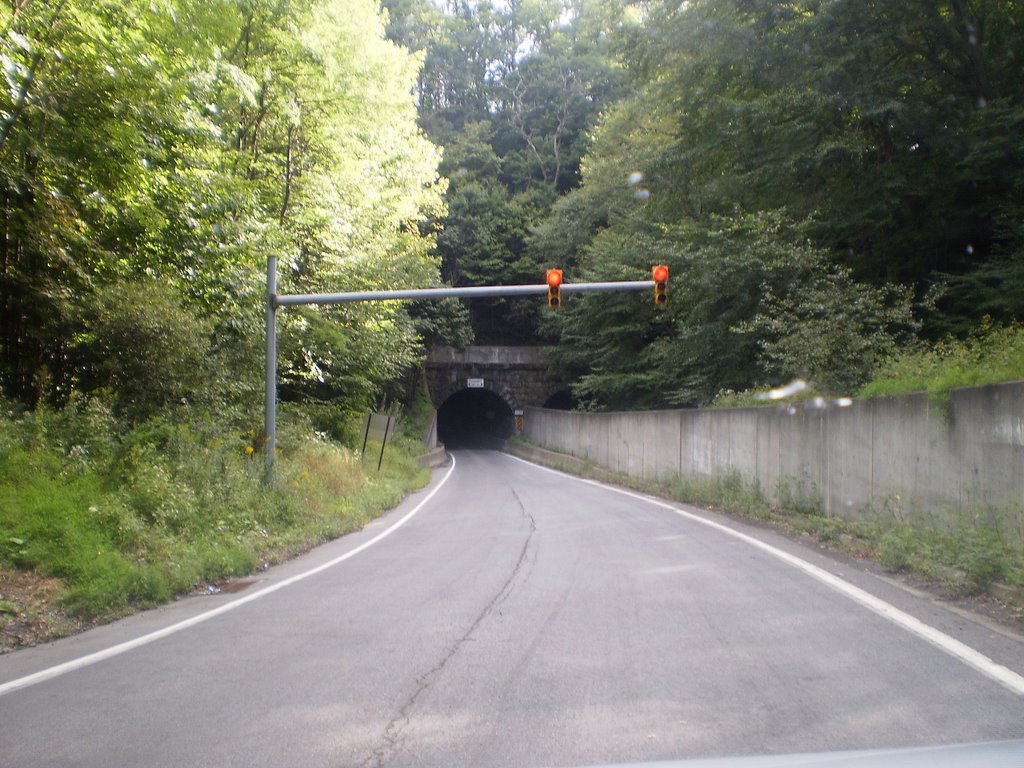 Horse Shoe Curve Tunnel by Nicolas Rodriguez Mi…