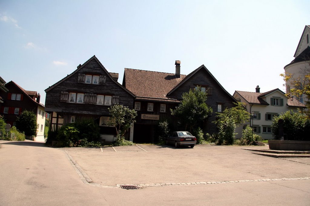 Wohnhaus in Bütschwil by vodua