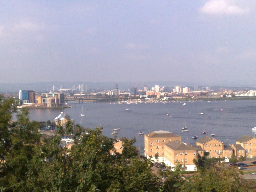 Cardiff Bay from Penarth by welshcake