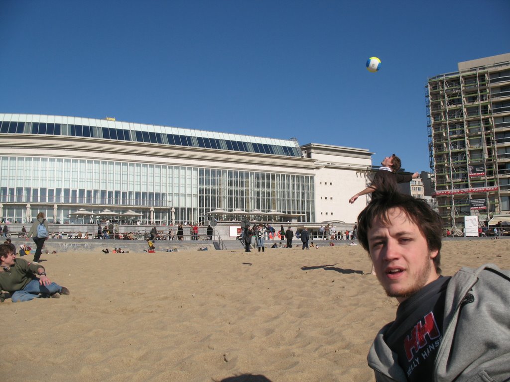 Oostende beach by leo3000