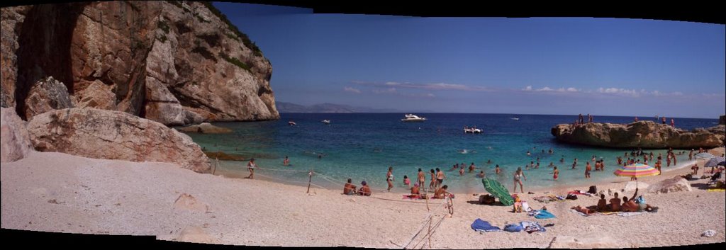 Cala Mariolu - spiaggia by michelangelo rucher