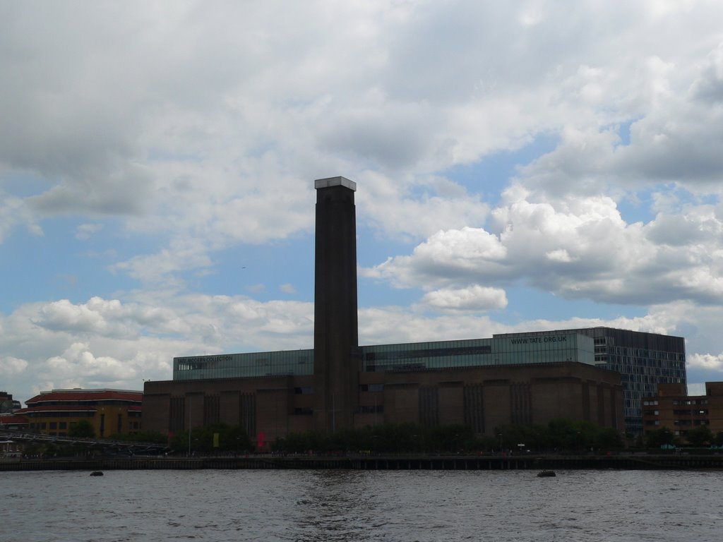 Tate Modern Museum by dasgrom