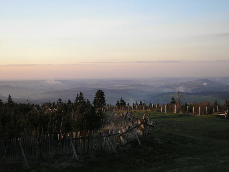 "Walburgisfeuer" burnig in the whole Erzgebirge, Saxony, Germany by Oelgo