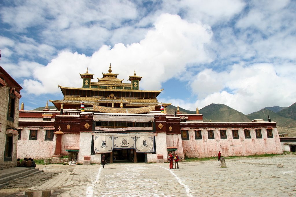 Chatang, Shannan, Tibet, China by zhouxin