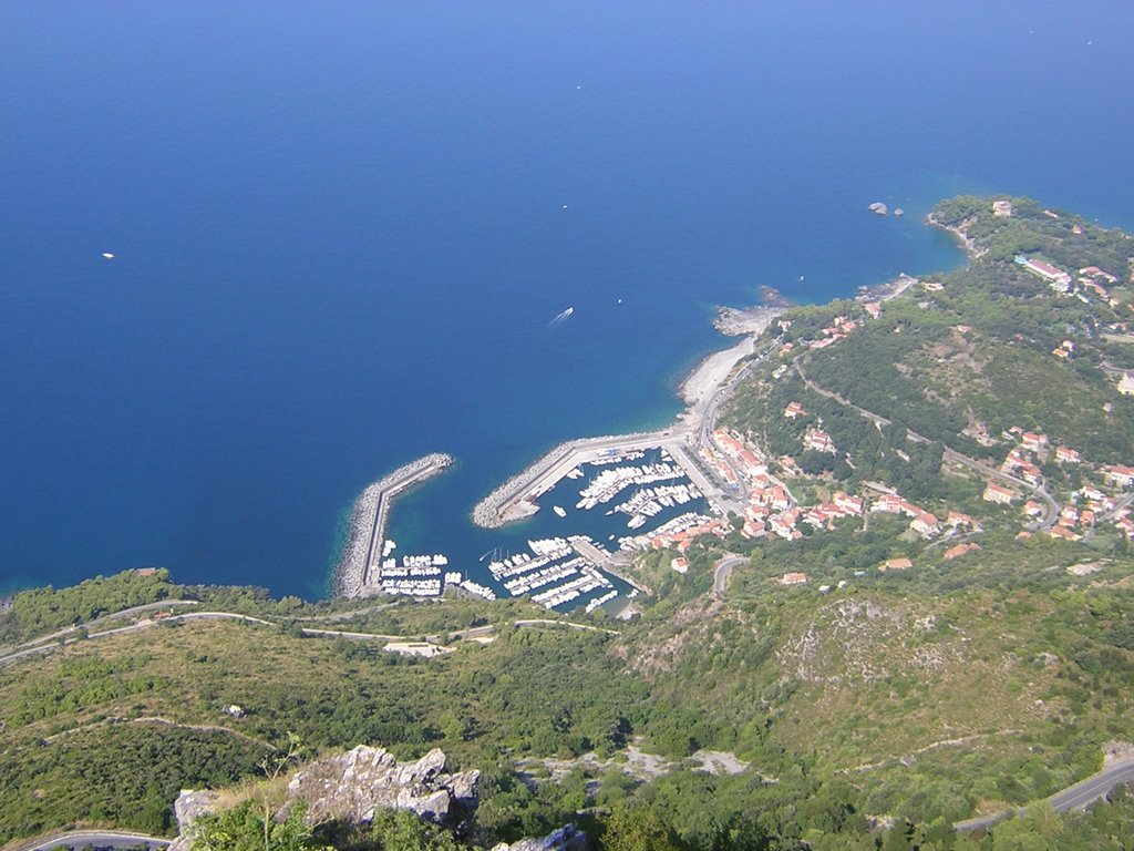 Maratea . il porto by mara07