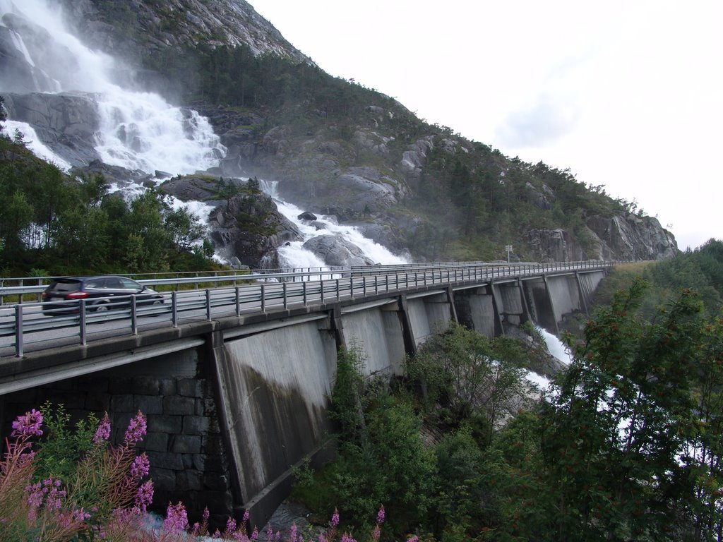 Langfossdolen Waterfall - E 134 by Wieland Kleinert