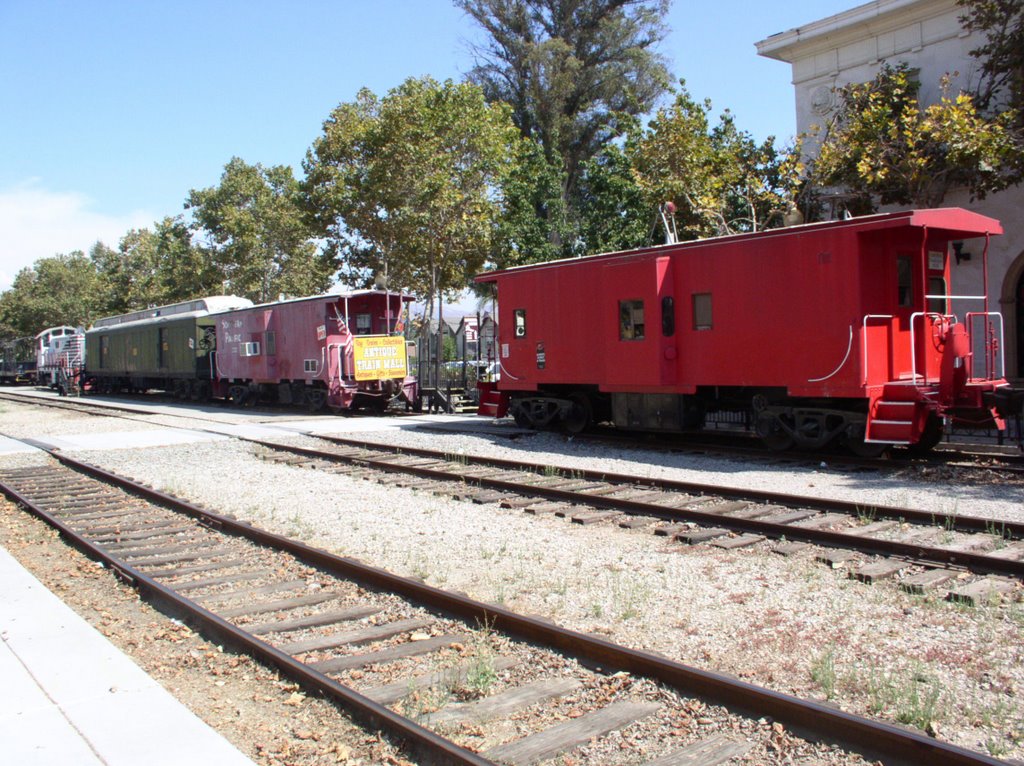 Old Caboose in Fillmore by Maguana