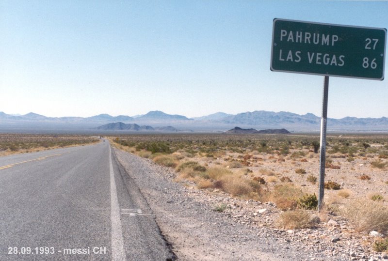 (messi93)  Pahrhump Valley Road 160  between Lathrop Wells and Cactus Springs  [190°] by ©polytropos