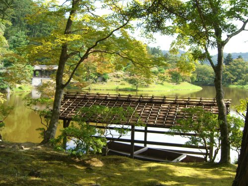 Shugakuin Imperial Villa Yokuryu Pond by sonotune