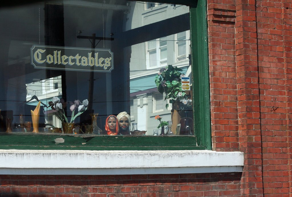 Window Shopping - North Bend, Oregon (suz) by Suzi in Oregon