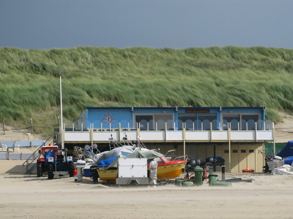 Het Klaphuys van watersportvereniging Skuytevaert by zwitserw