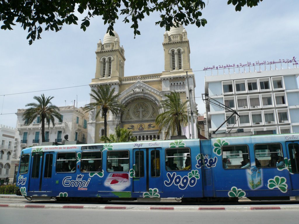 CATHEDRALE , avenue Habib Bourguiba à TUNIS by jajadesign