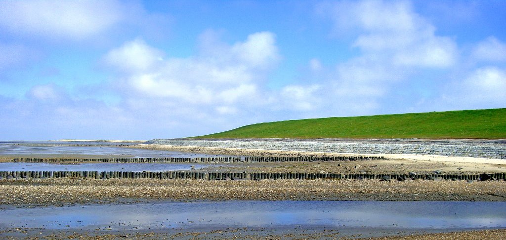 Weltnaturerbe Wattenmeer bei Oldsum auf Föhr. by Hans Pohlmann