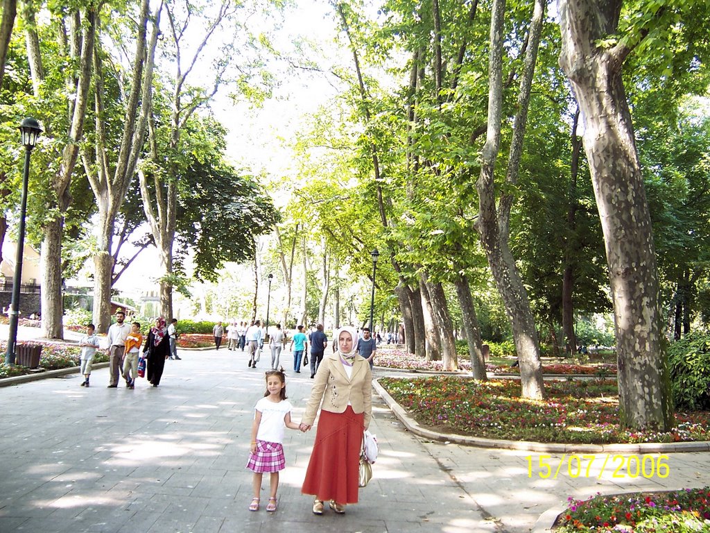 Gülhane Parkı by Ahmet OZAYDIN