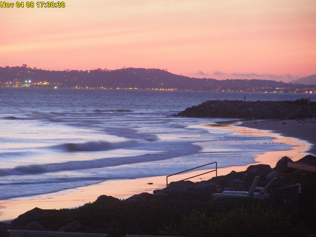 Carpinteria Beach at Dusk by Avomatt