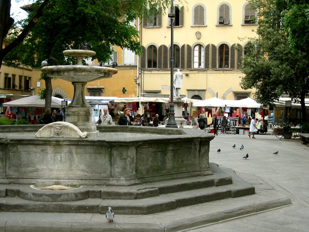 Piazza Santo Spirito by Evert Pronk