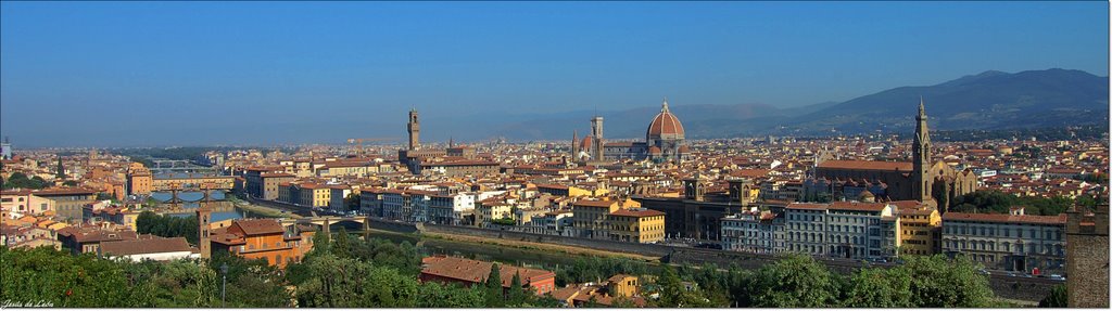 Panoramica de Florencia (Merece la pena abrirla) by Jesus de Leon