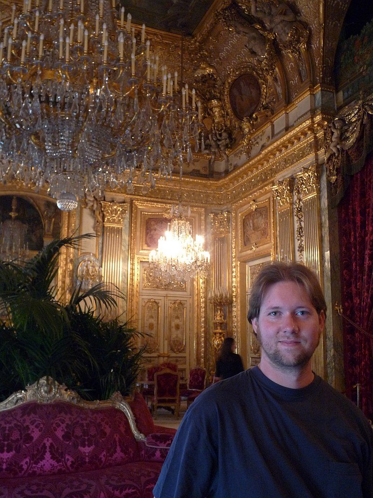 Musee du Louvre: Napoleon's Chambers by likealightbulb