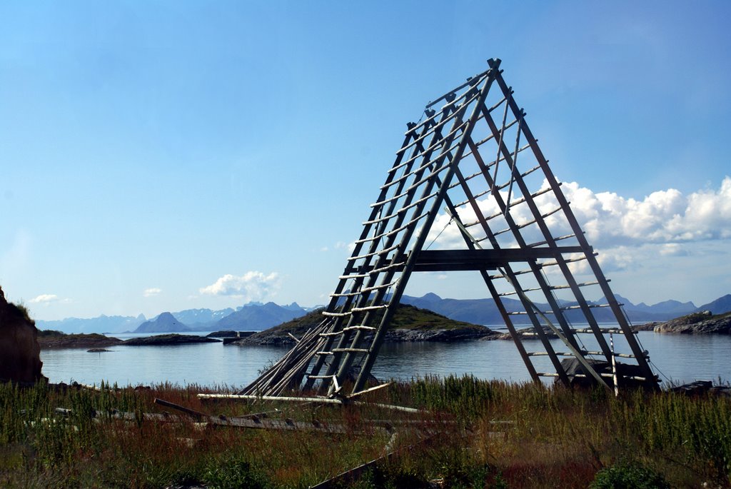 Secaderos de bacalao (Henningsvaer) by elkadulma