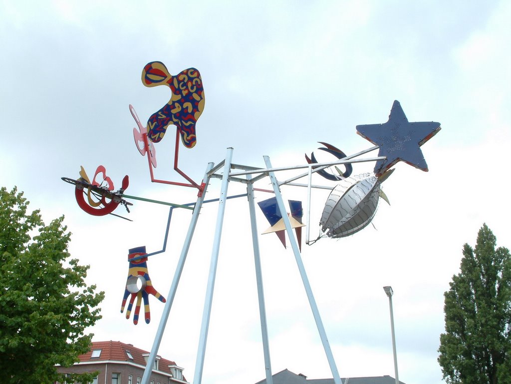 Rotterdam, Insulindestraat, steel construction by Dick Korevaar