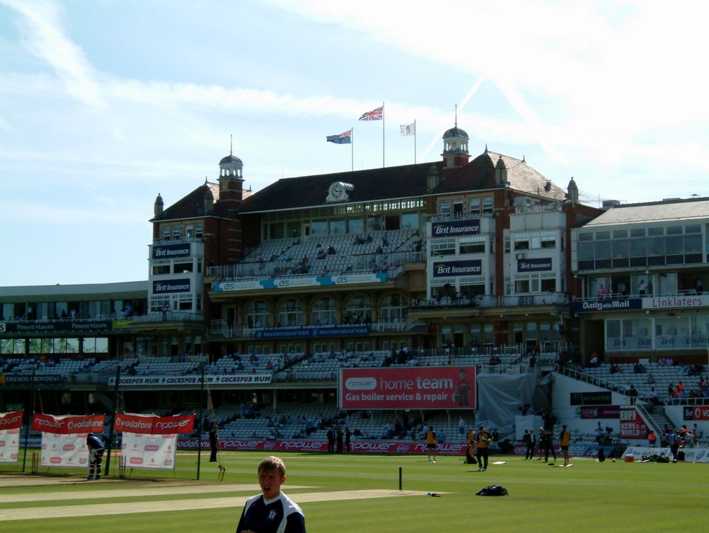 Pavillion Oval by DrWatson