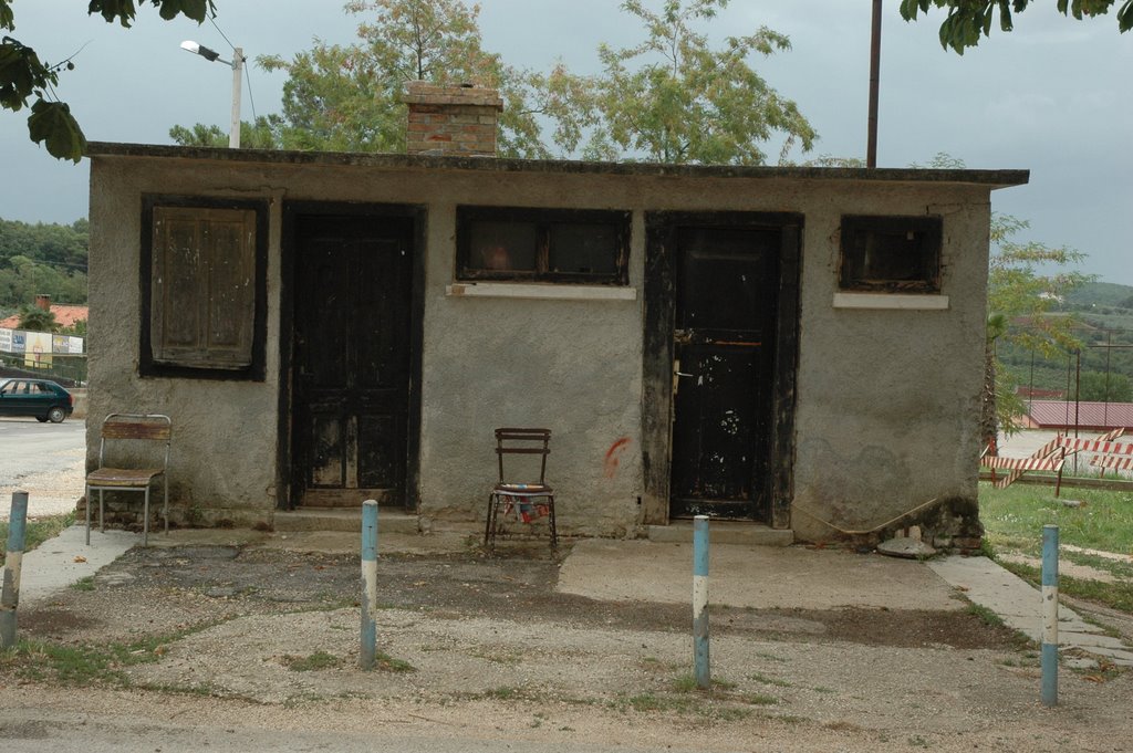 A place where two old gents sit during the day by babudro