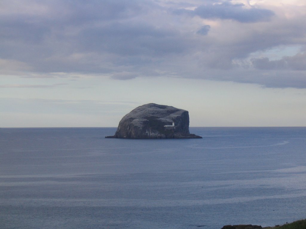 Bass Rock by santimb