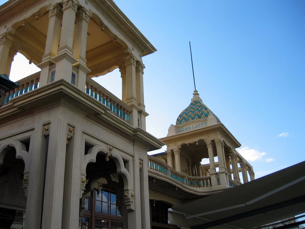 Gran Caffee; Viareggio by Ulrich Schmidt