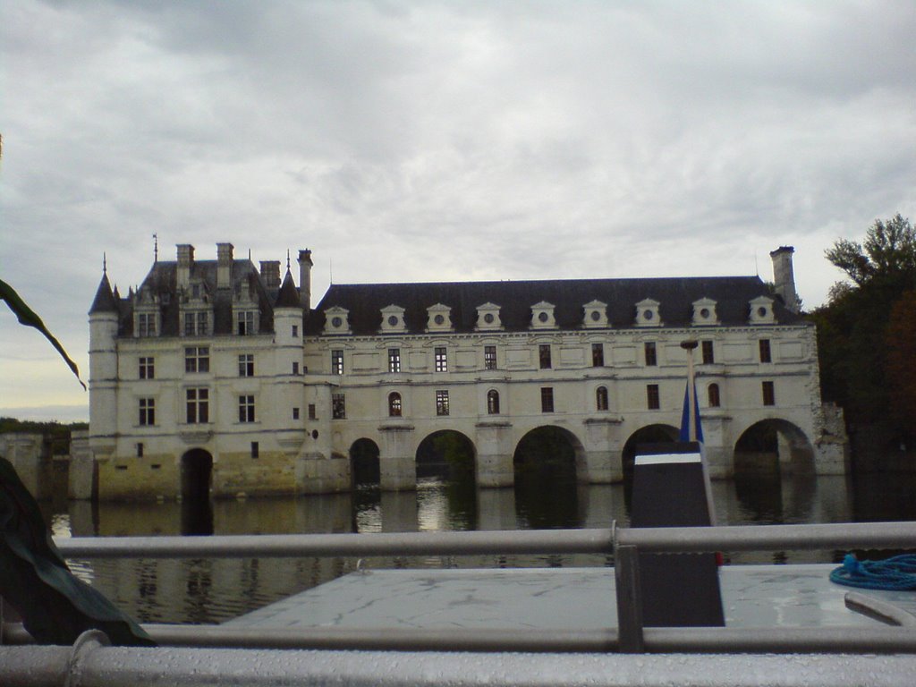 Chenonceaux pile by agazax