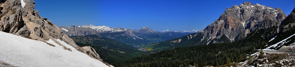 Valparolepass Blick nach N by artistidilegno