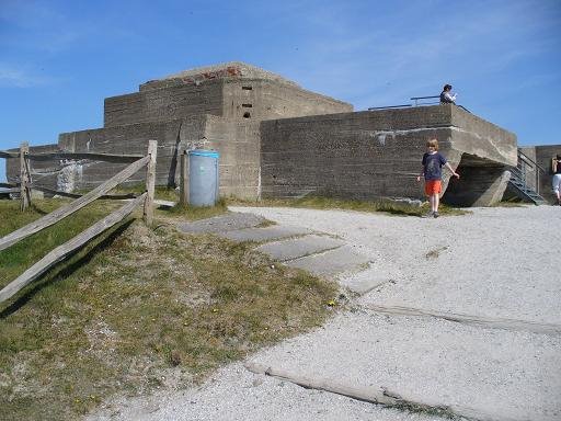 Bunker Wasserman - Schiermonnikoog by Jannes Aalders