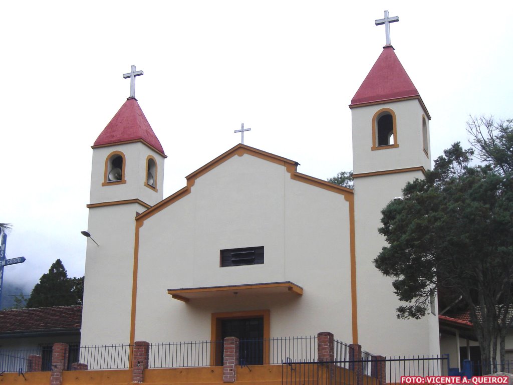 Adrianópolis (PR) Matriz de N. Sra. do Perpétuo Socorro by Vicente A. Queiroz