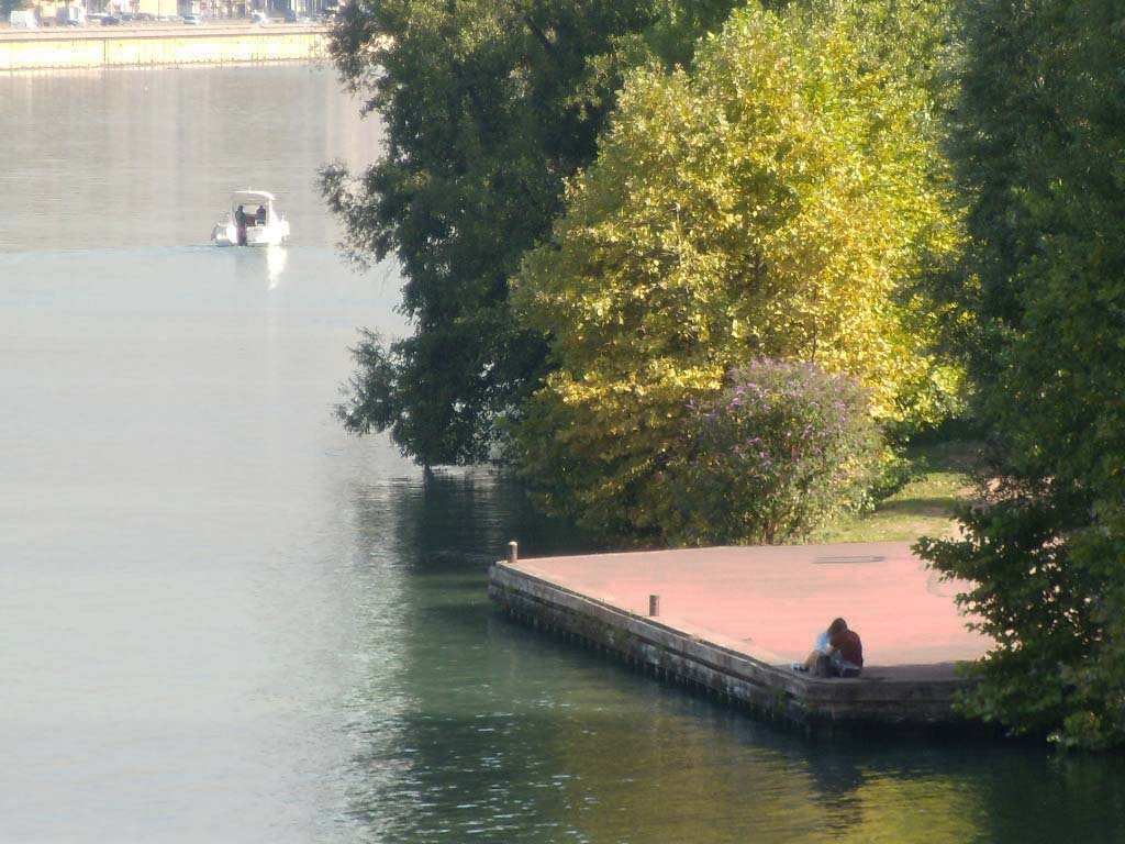 Romance au bord du rhône by fred banchet