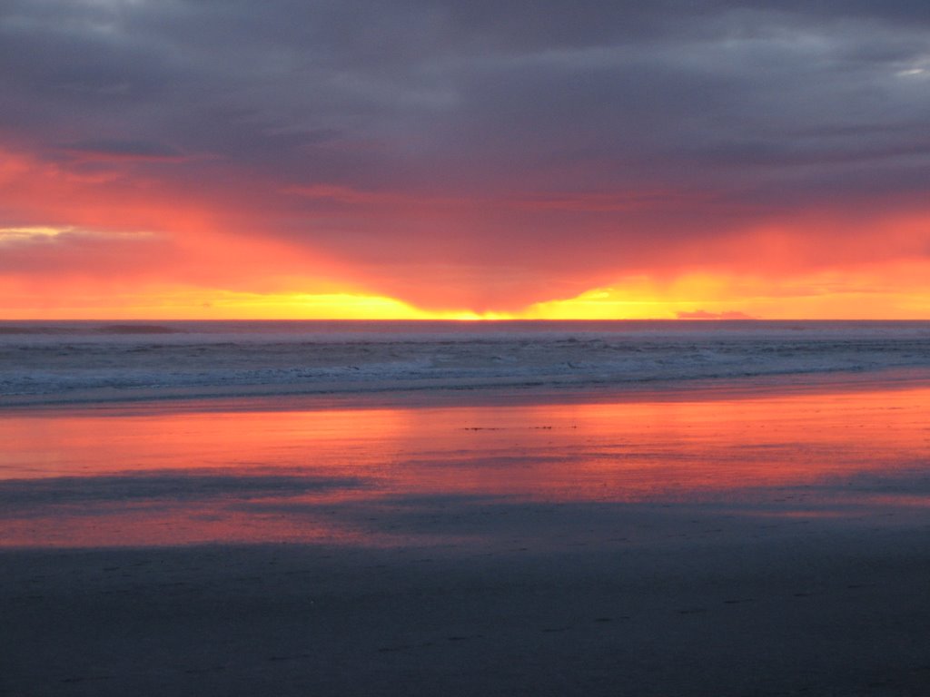 Sunset at Piha by Big-Red