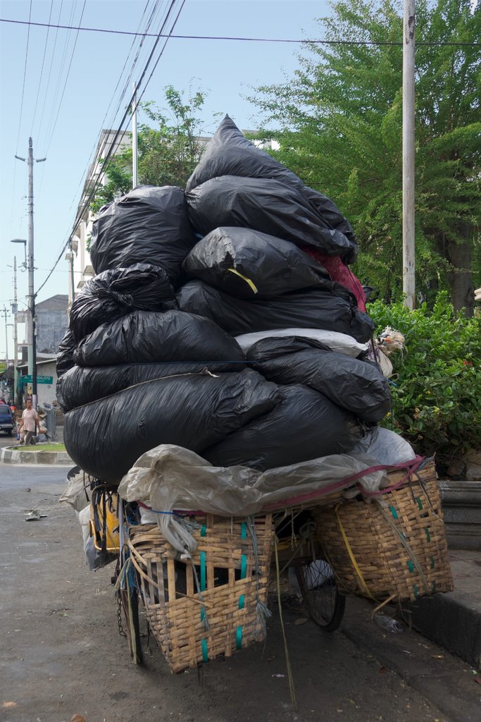 Jogja Sampah by Bert Lanting Fotografie