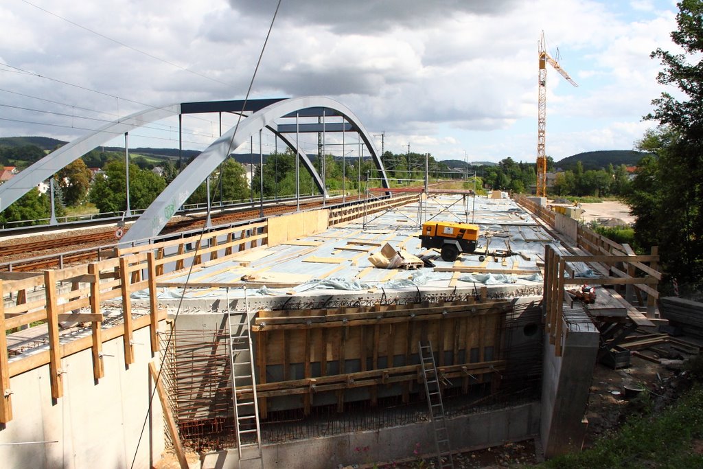 Foto-Denkmal (Reihe, wird fortgsetzt) Verlegung B173 in Flöha: Brückenbauwerk 4, schon betoniert by © CANONIER