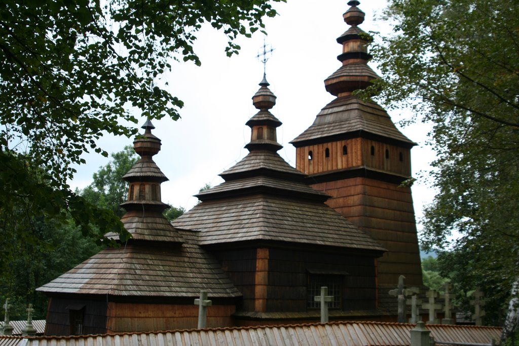 Kotan - église en bois construite en 1782 - by Parisot Martine