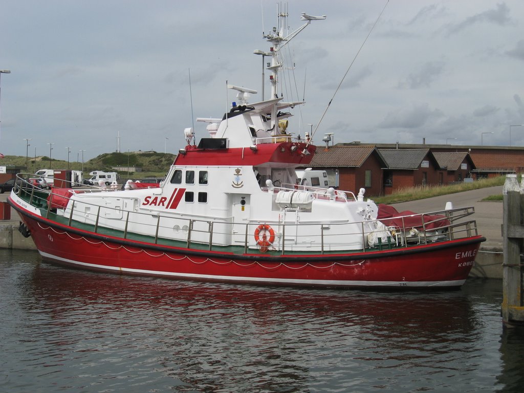 Hvide Sande port, SAR cruiser Emile Robin by Michael Diegelmann