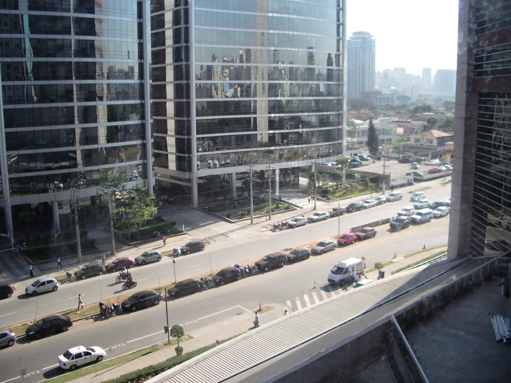 Looking out onto R. Olimpiadas from Caesar Business hotel by cm134552