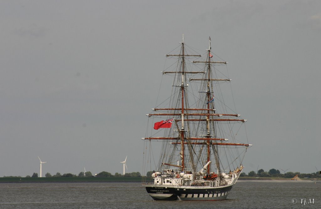 Stavros S Niarchos also leaving Delfsail 2009 by Tjeert.Mensinga ©