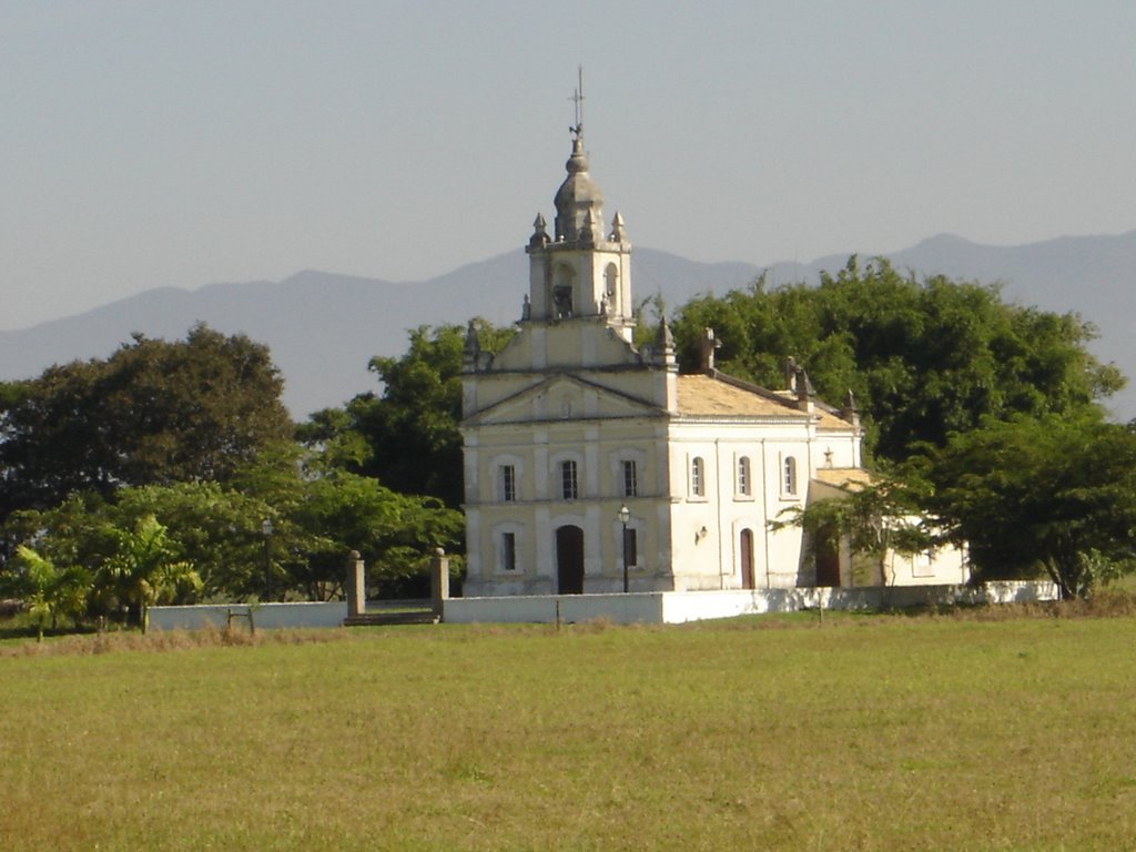 Igreja de Santa Rita - Pindamonhangaba / SP by valgnelo