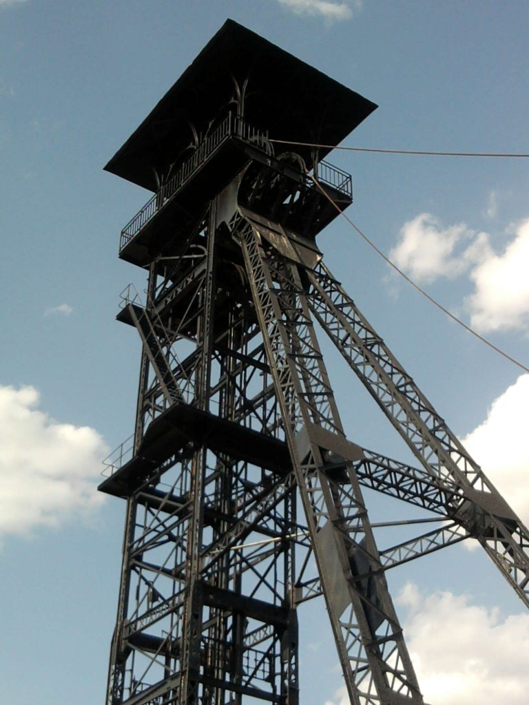 Museo de La Minería, Castillete del Pozo Norte, Puertollano. by VíctorPuertollano(E)