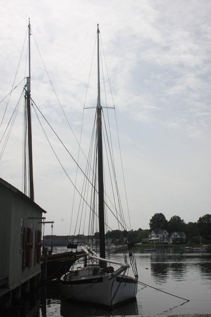 Nellie-Oyster Boat by Scott Hanko